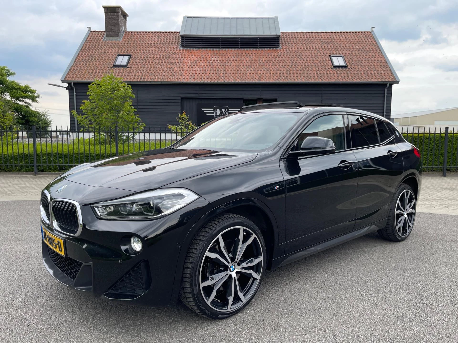 Hoofdafbeelding BMW X2