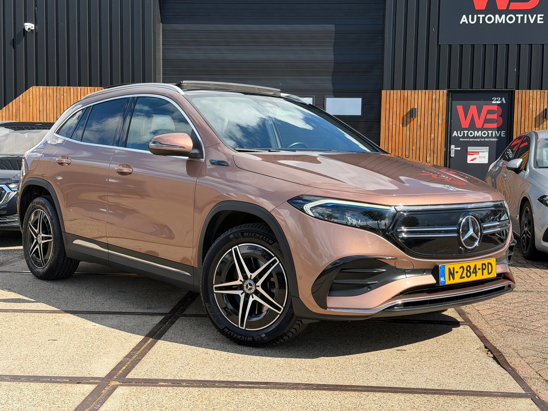 Hoofdafbeelding Mercedes-Benz EQA