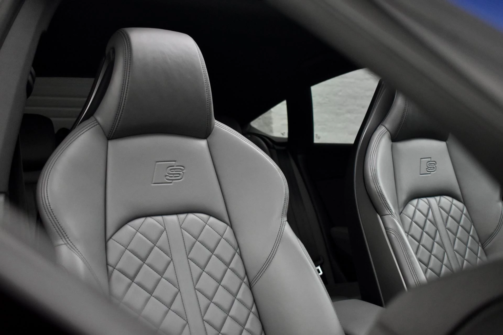 Hoofdafbeelding Audi S5