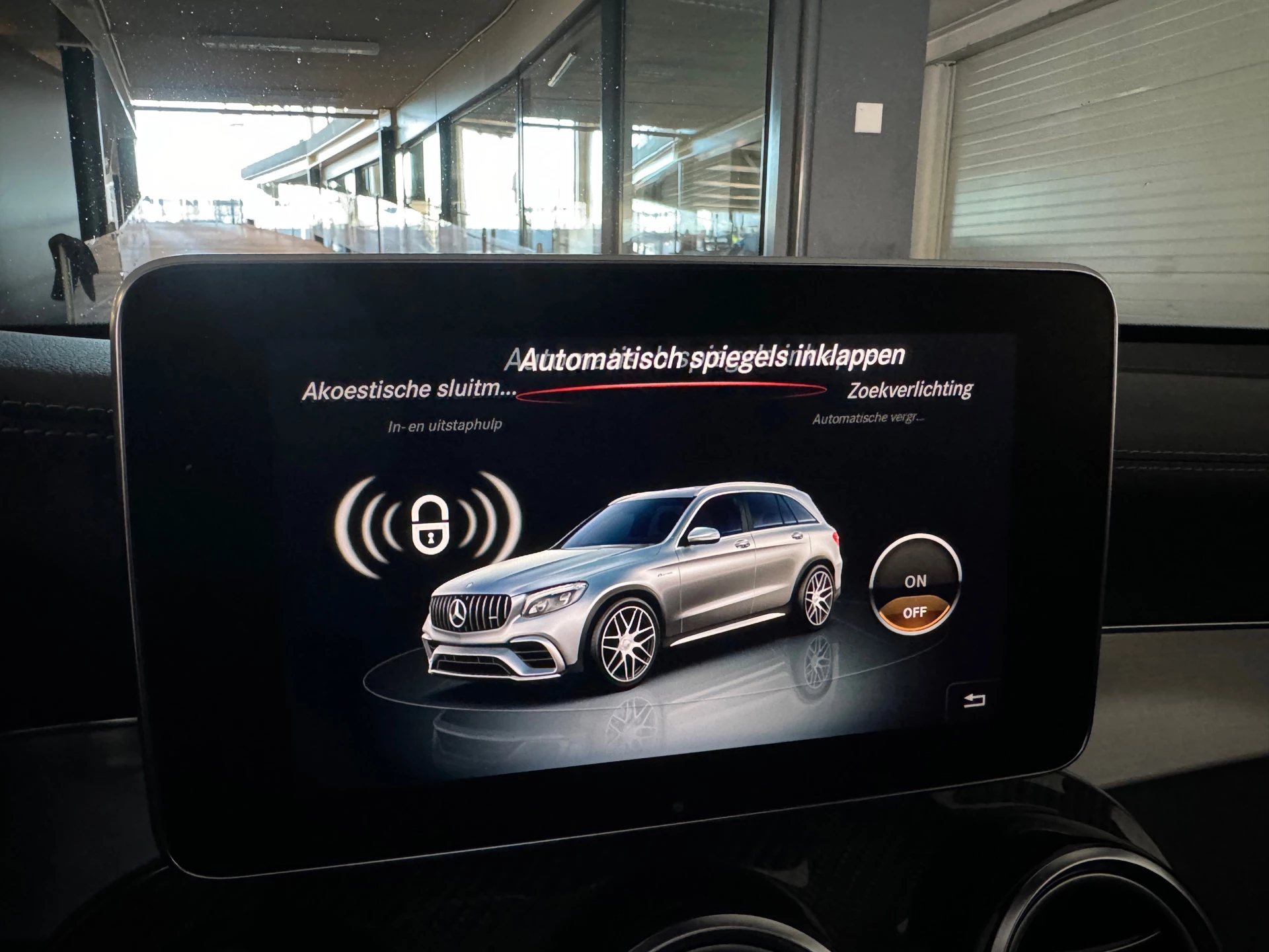 Hoofdafbeelding Mercedes-Benz GLC