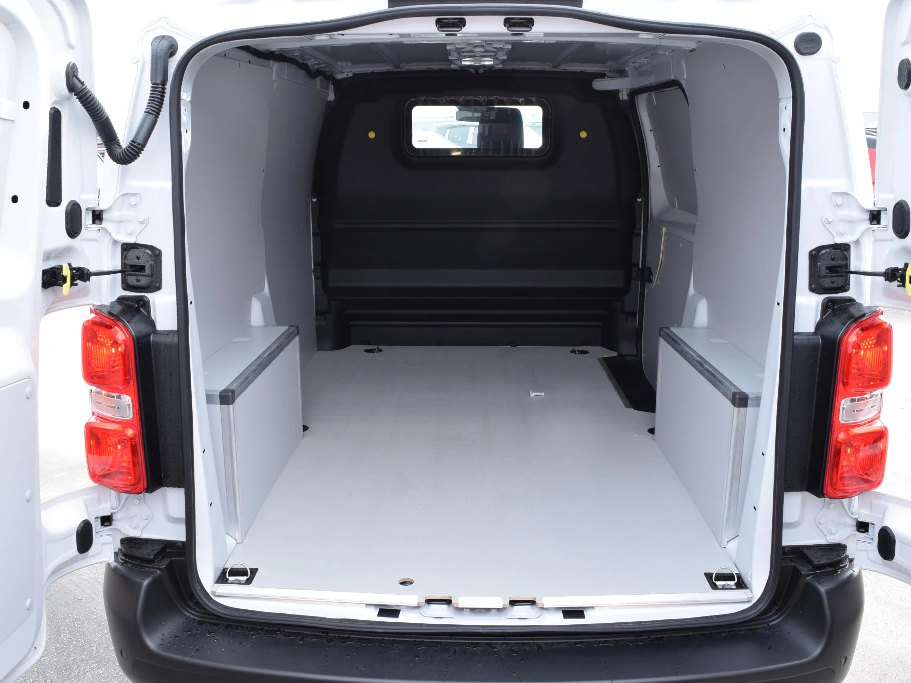 Hoofdafbeelding Opel Vivaro-e
