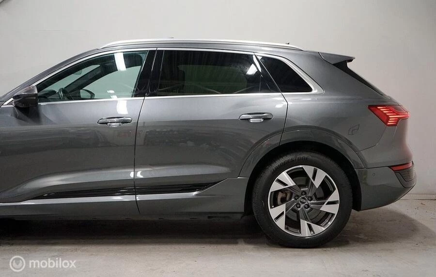 Hoofdafbeelding Audi Q8 e-tron