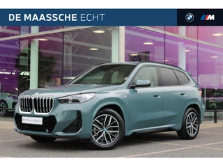BMW X1 xDrive25e M Sport Automaat / Sportstoelen / Comfort Access / Achteruitrijcamera / Adaptieve LED / M Adaptief onderstel