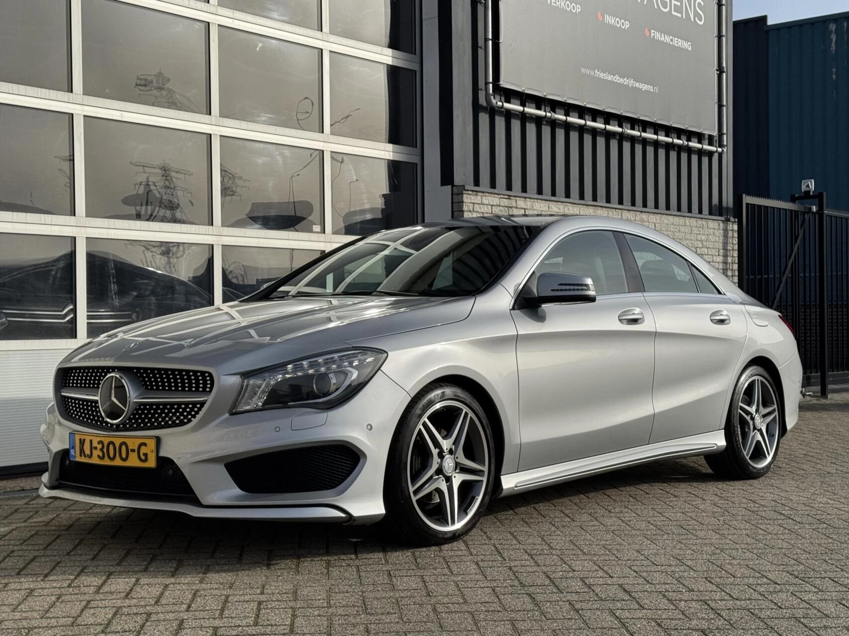 Hoofdafbeelding Mercedes-Benz CLA