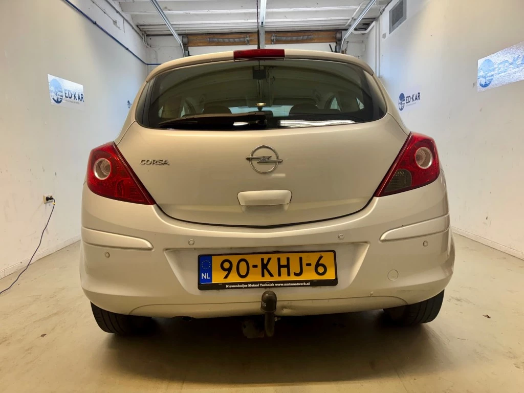 Hoofdafbeelding Opel Corsa