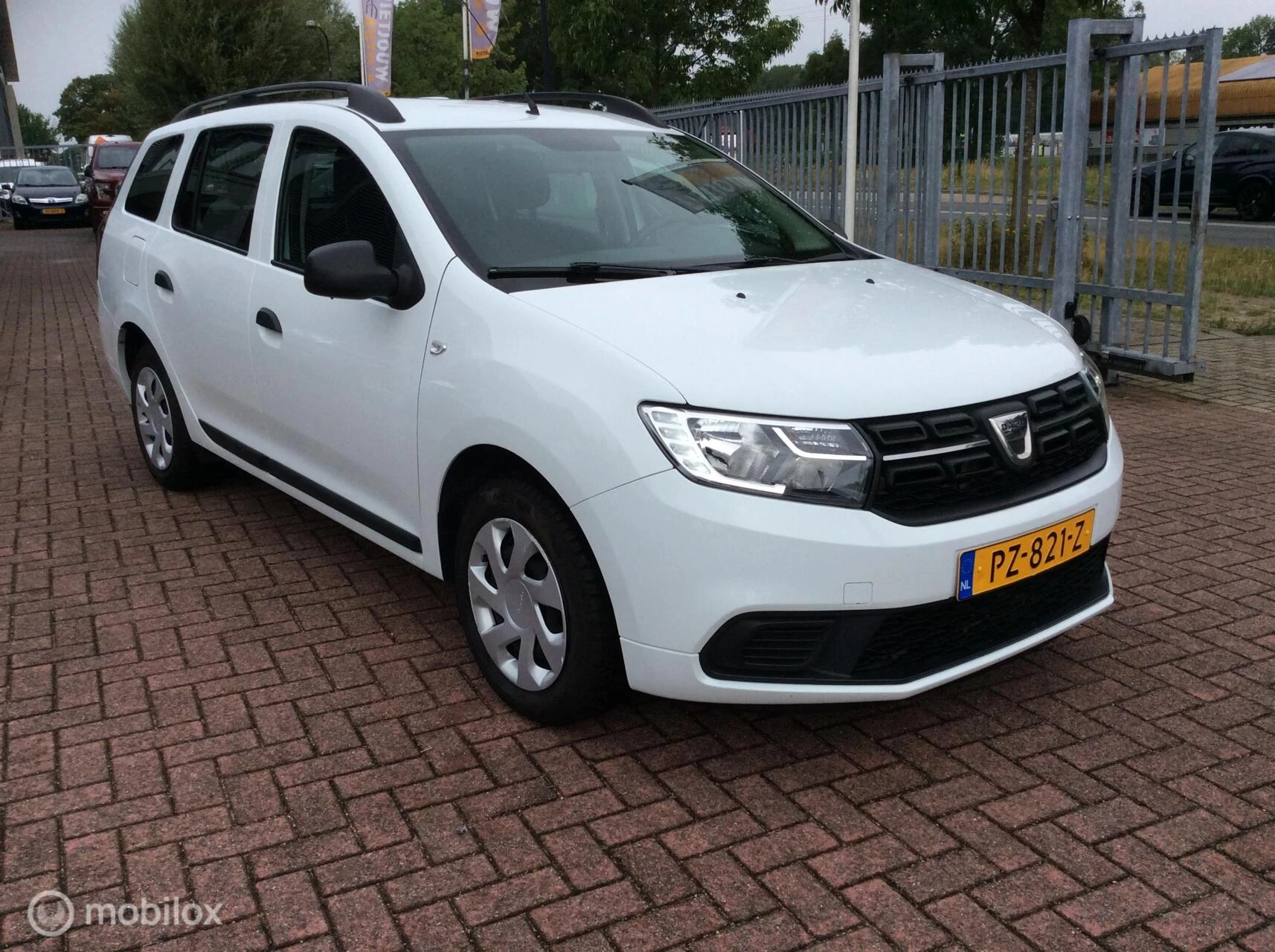 Hoofdafbeelding Dacia Logan