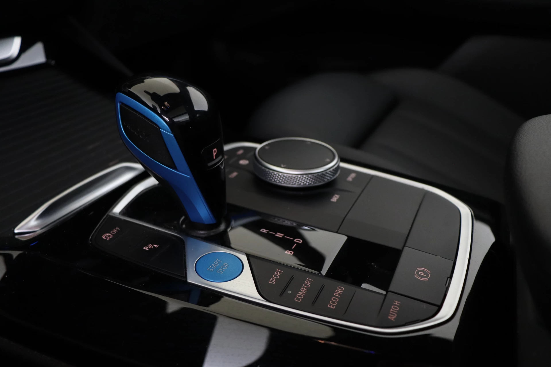 Hoofdafbeelding BMW iX3