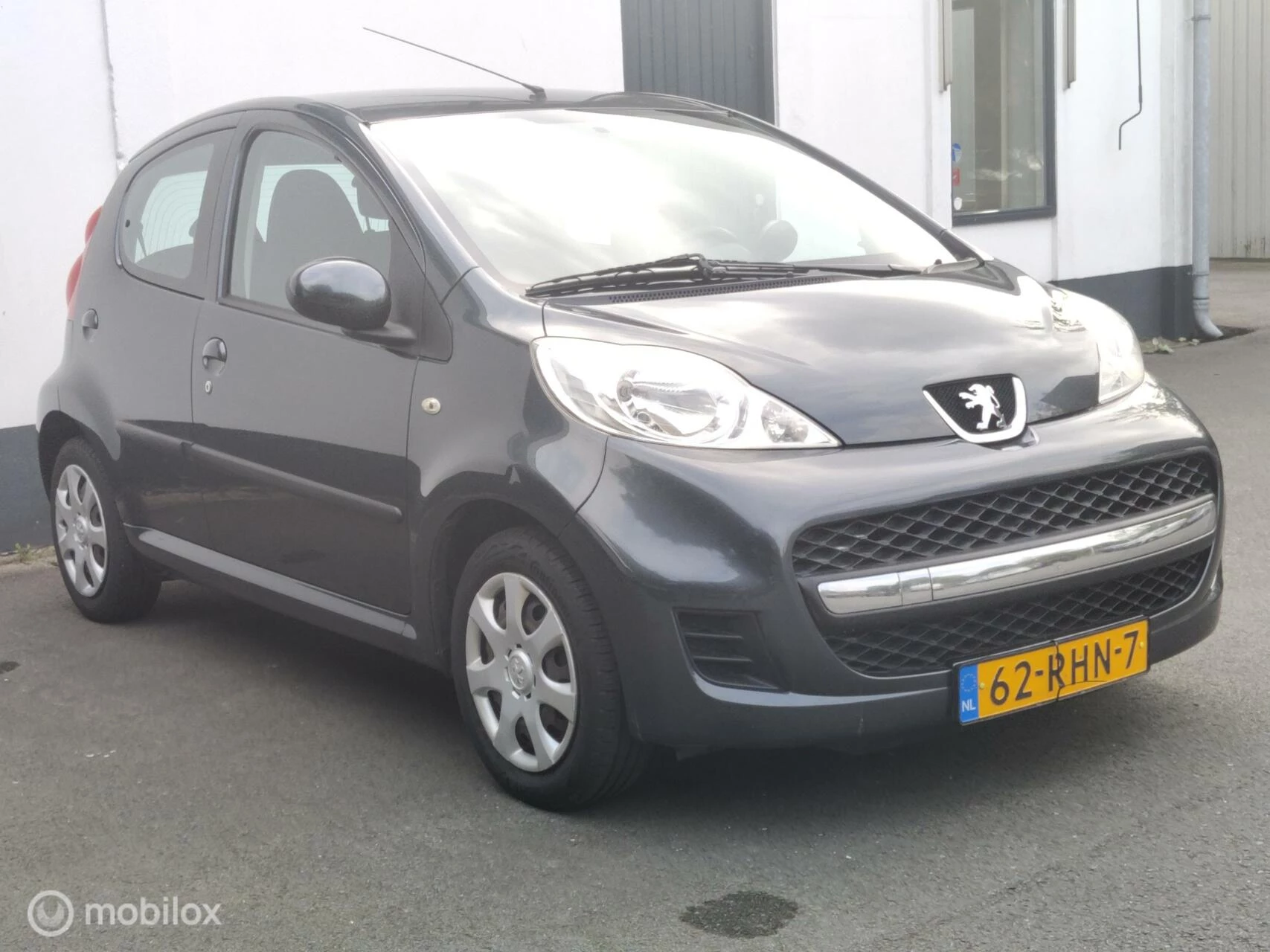 Hoofdafbeelding Peugeot 107