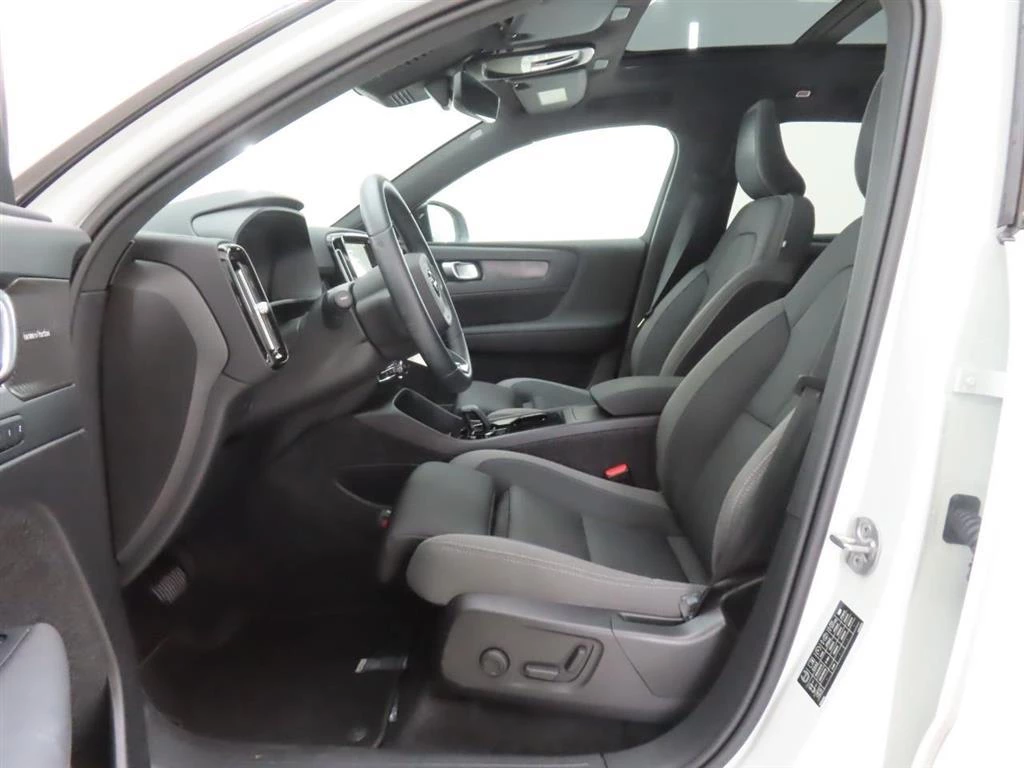 Hoofdafbeelding Volvo EX40