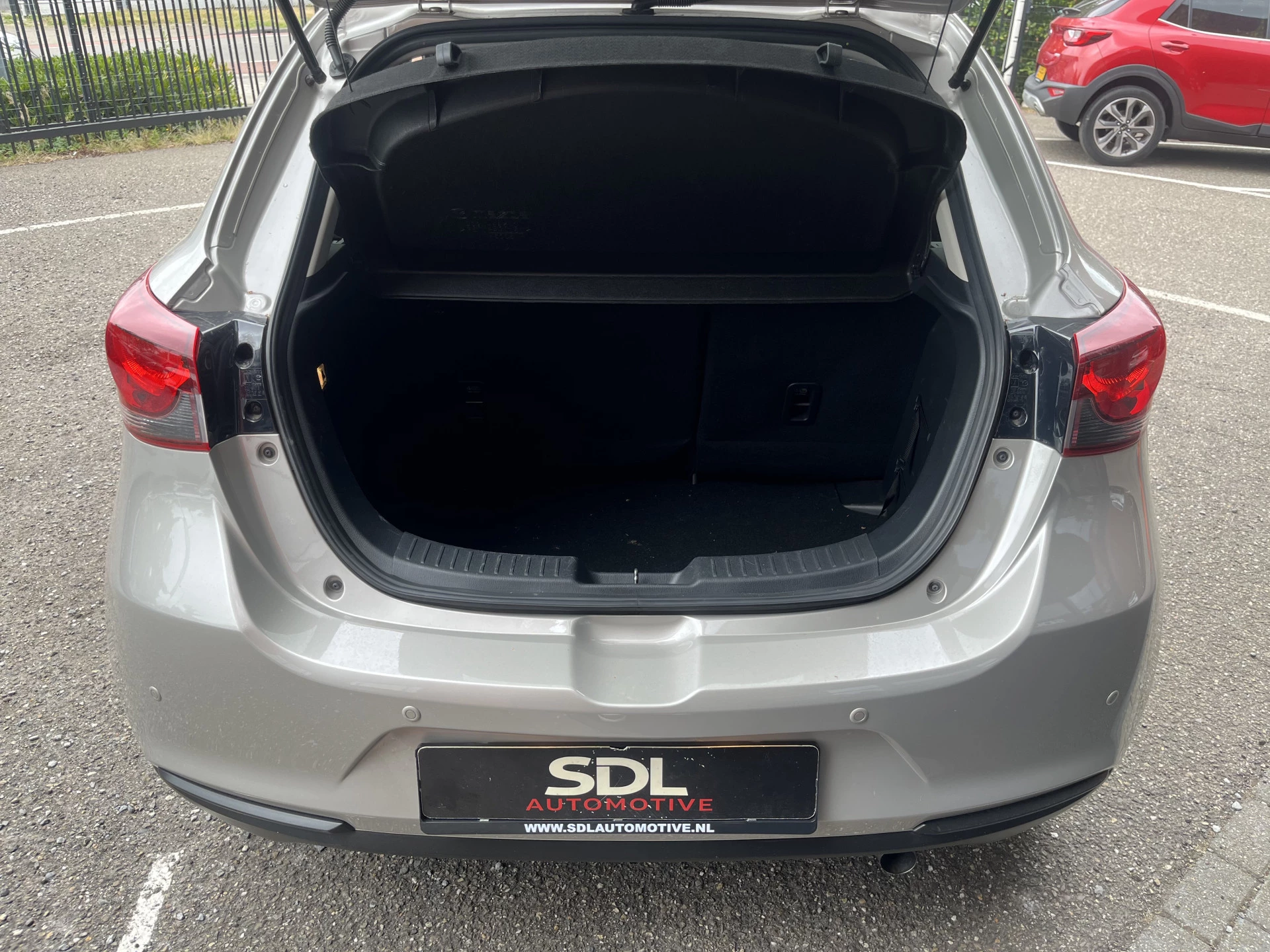 Hoofdafbeelding Mazda 2