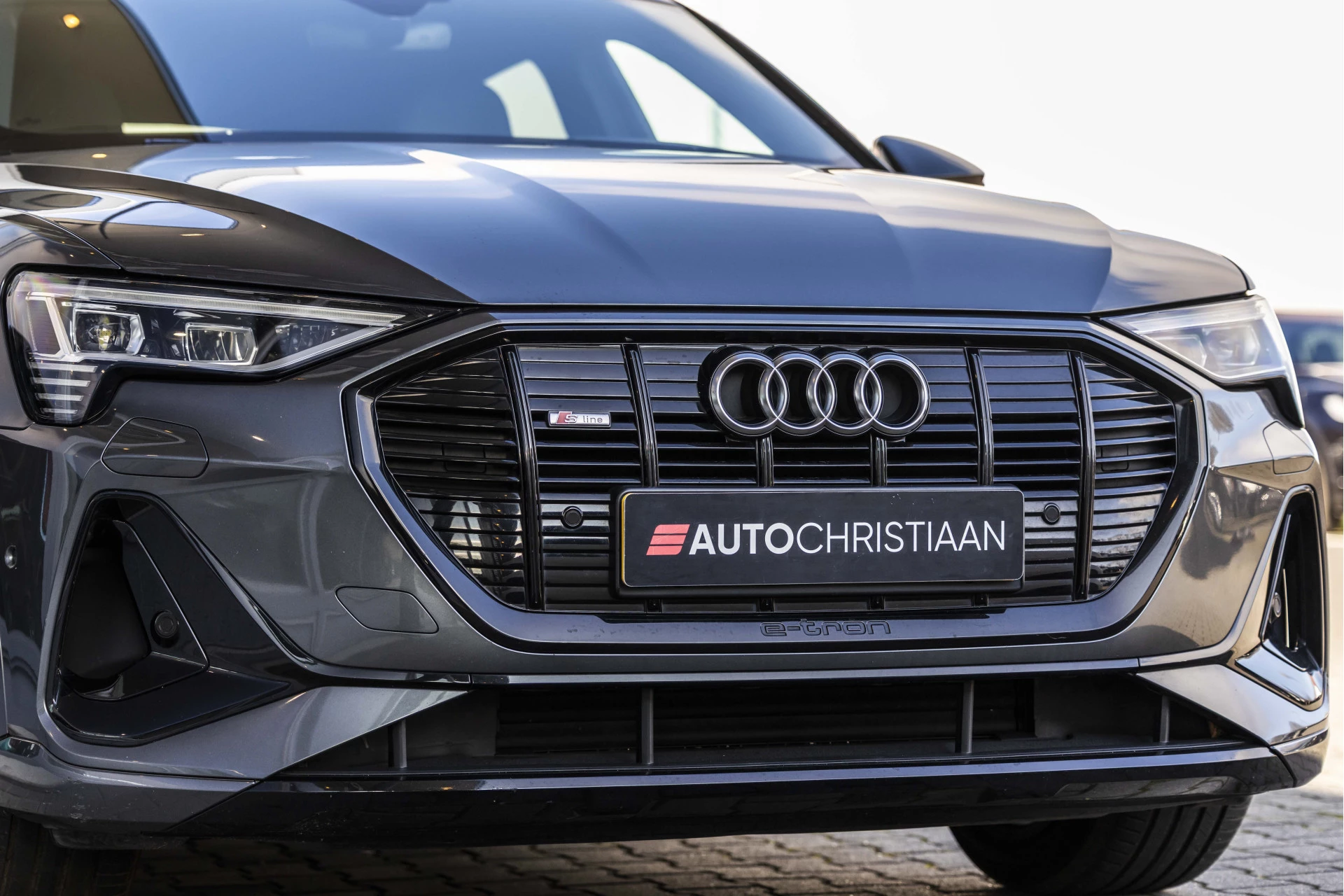 Hoofdafbeelding Audi e-tron