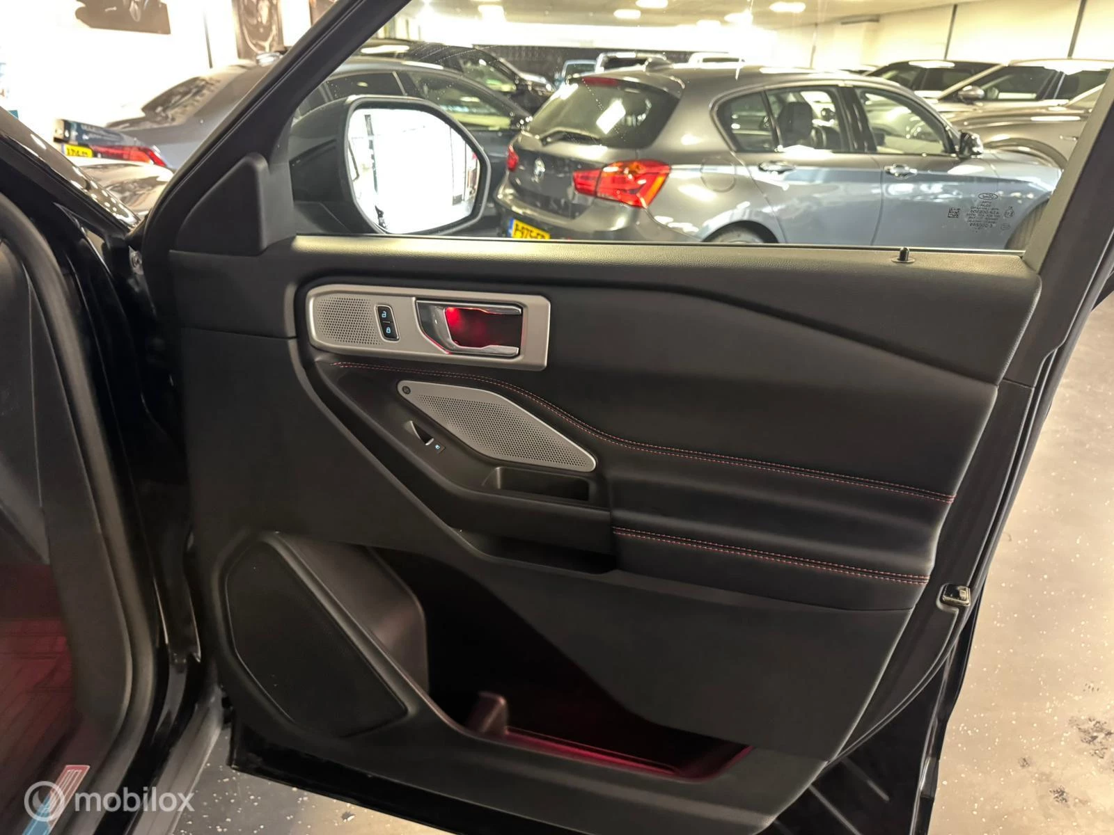 Hoofdafbeelding Ford Explorer