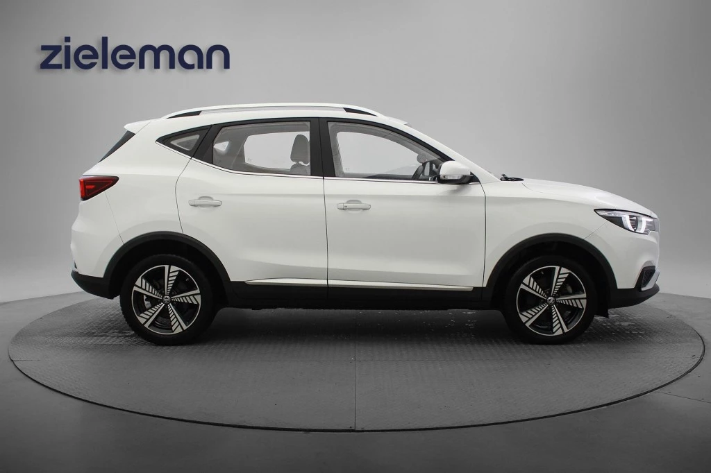 Hoofdafbeelding MG ZS