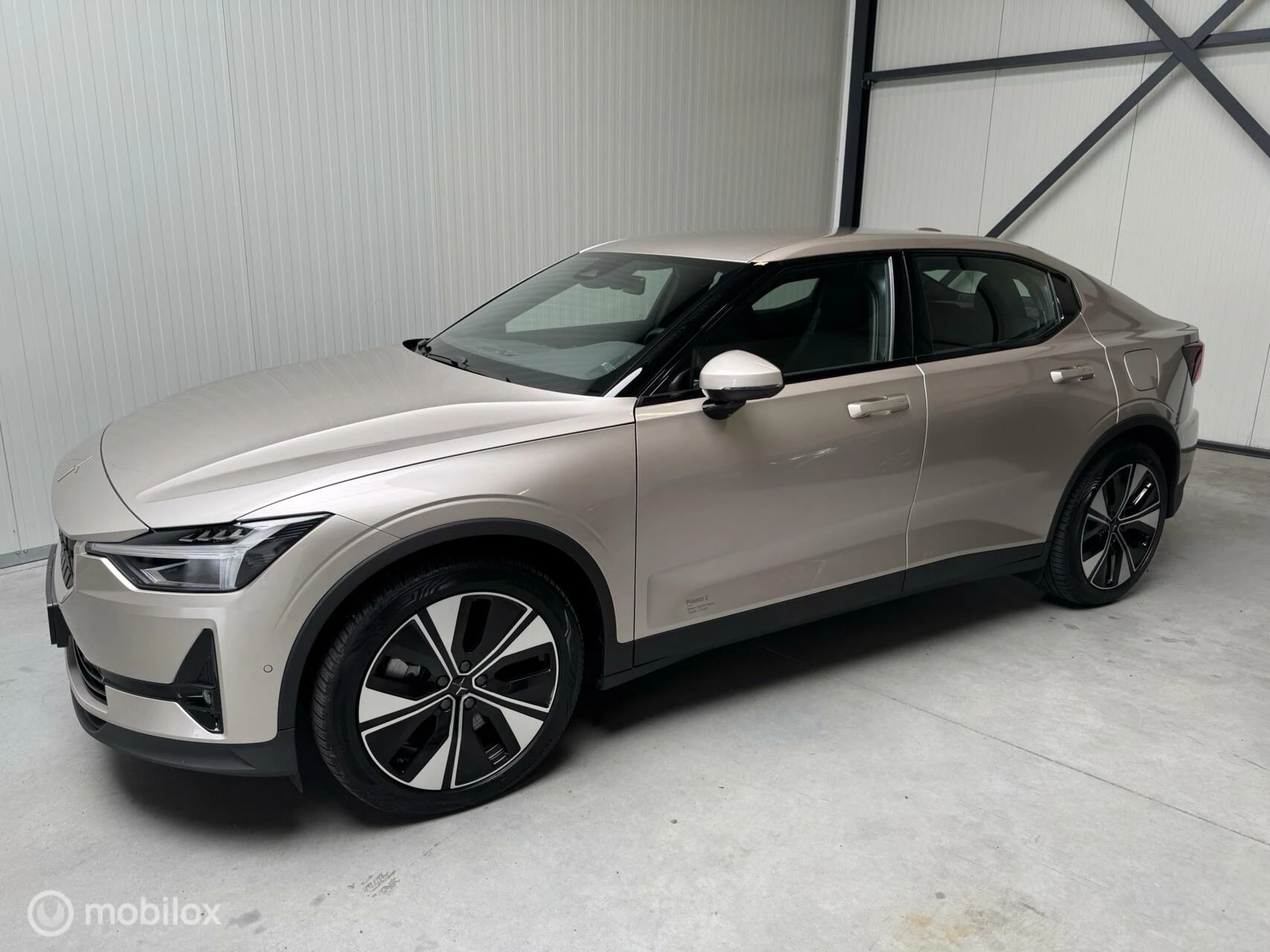 Hoofdafbeelding Polestar 2