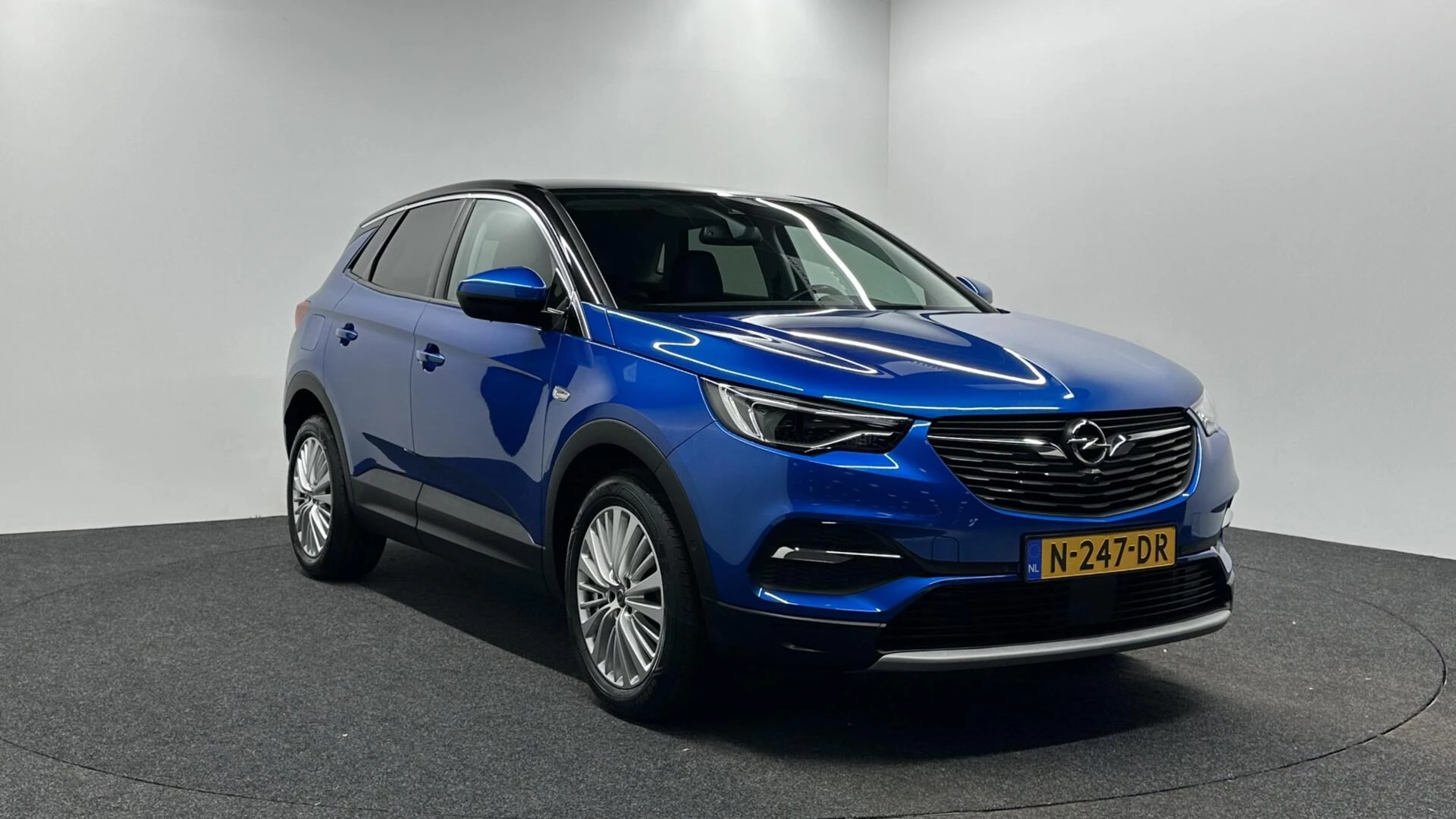 Hoofdafbeelding Opel Grandland X