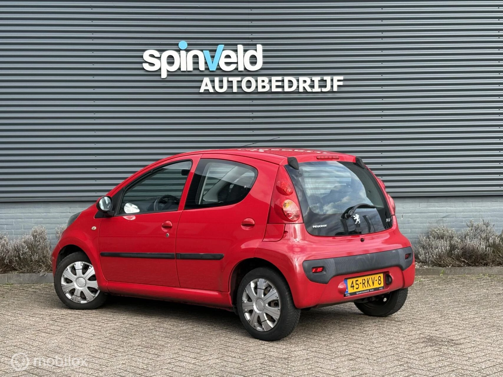 Hoofdafbeelding Peugeot 107