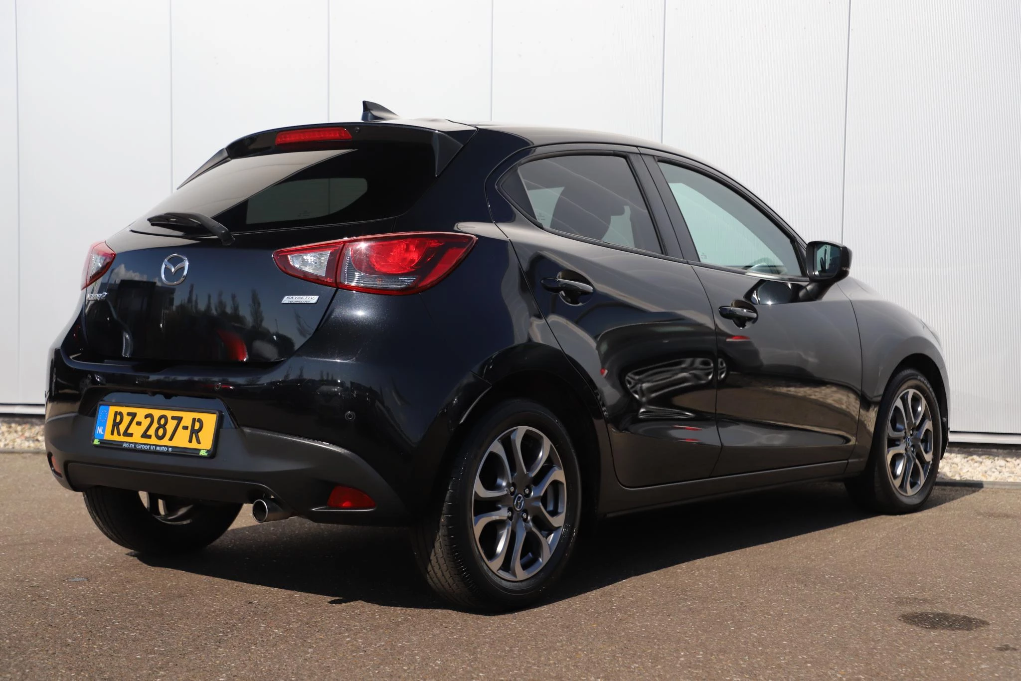 Hoofdafbeelding Mazda 2