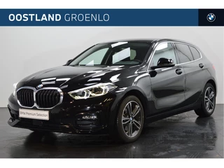 BMW 1 Serie 118i Sport Line Automaat / Sportstoelen / LED / Live Cockpit Professional / Cruise Control / PDC