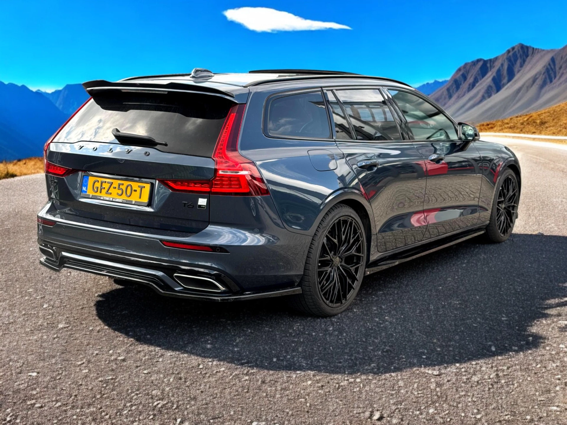 Hoofdafbeelding Volvo V60