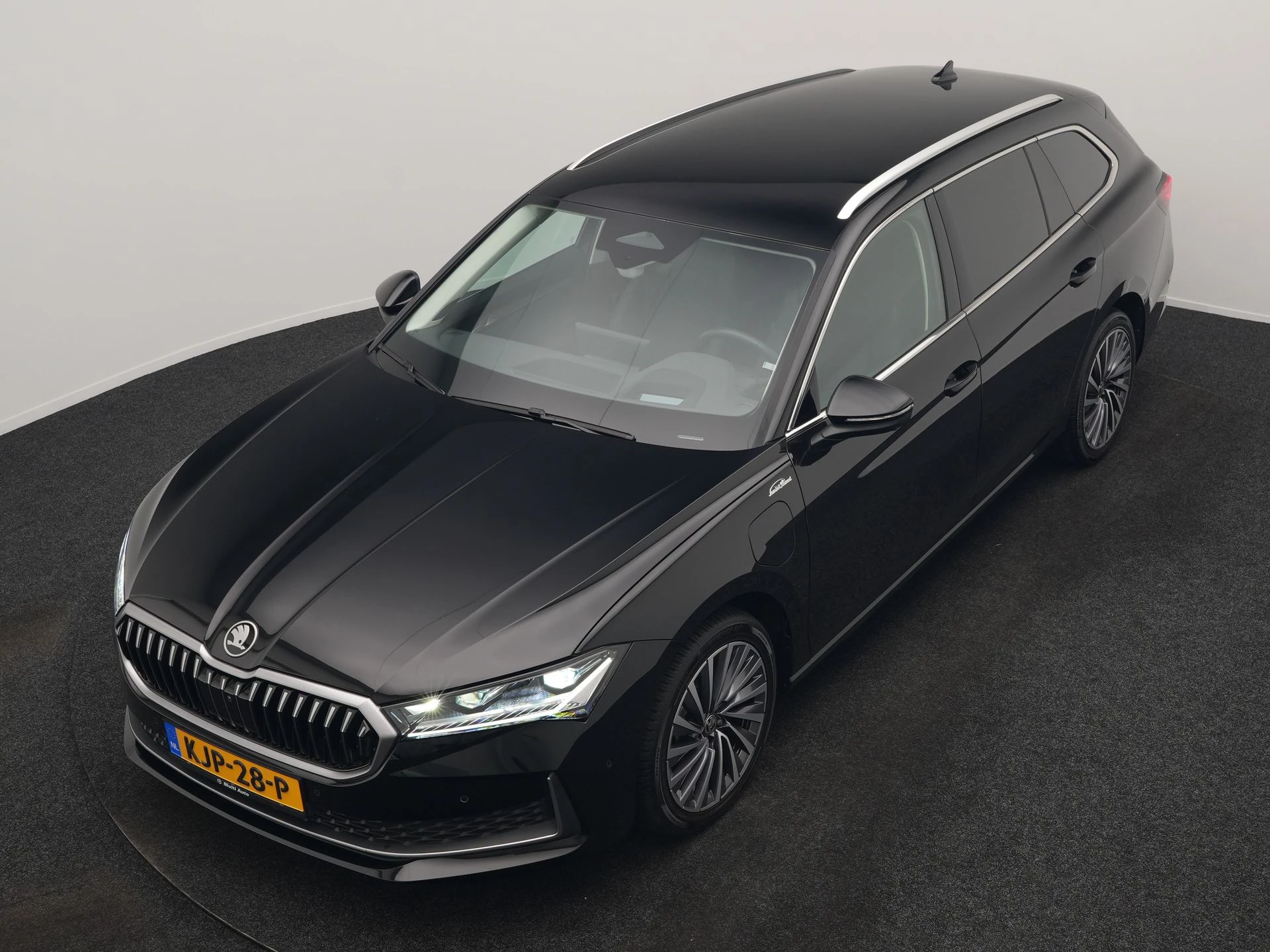 Hoofdafbeelding Škoda Superb