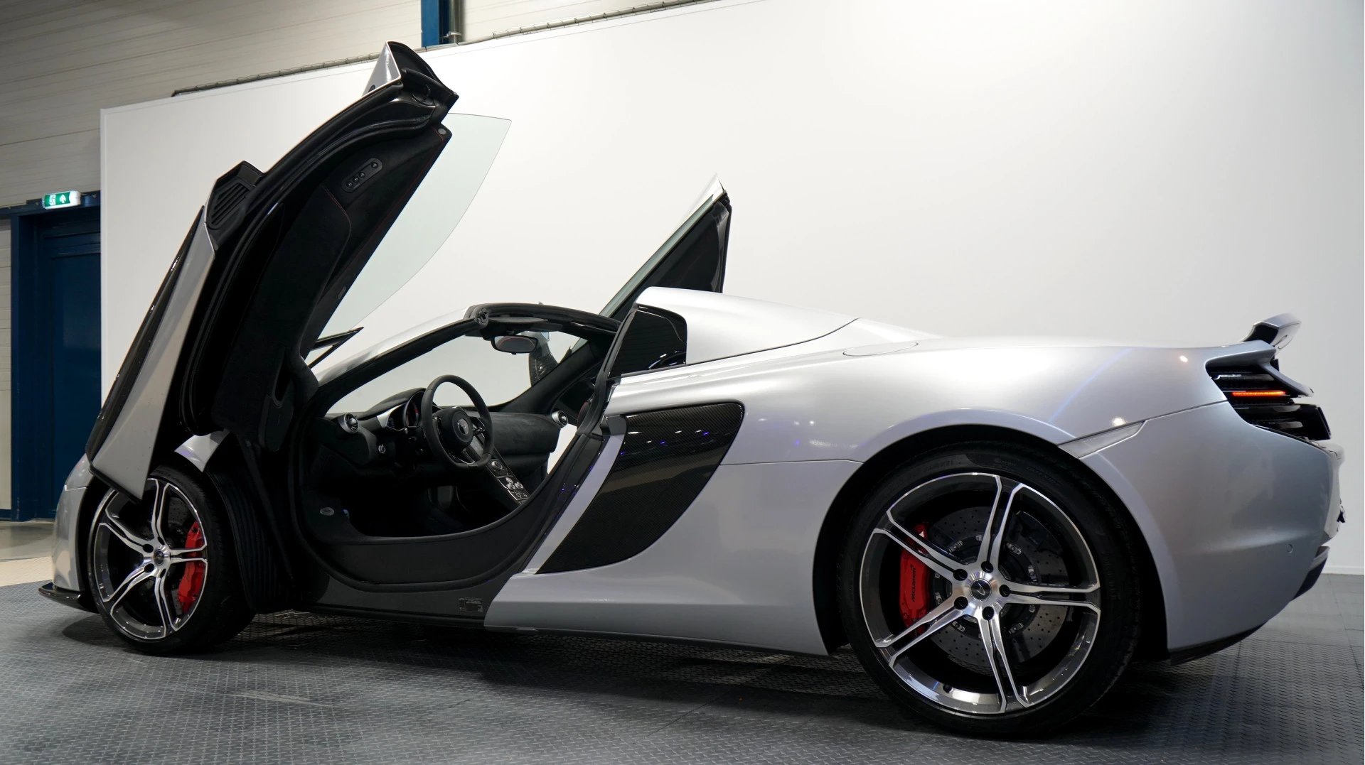 Hoofdafbeelding McLaren 650S