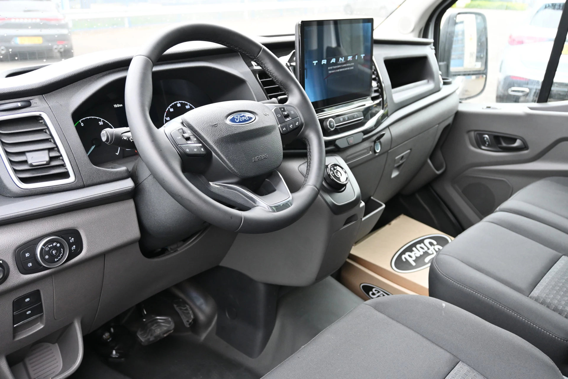 Hoofdafbeelding Ford E-Transit