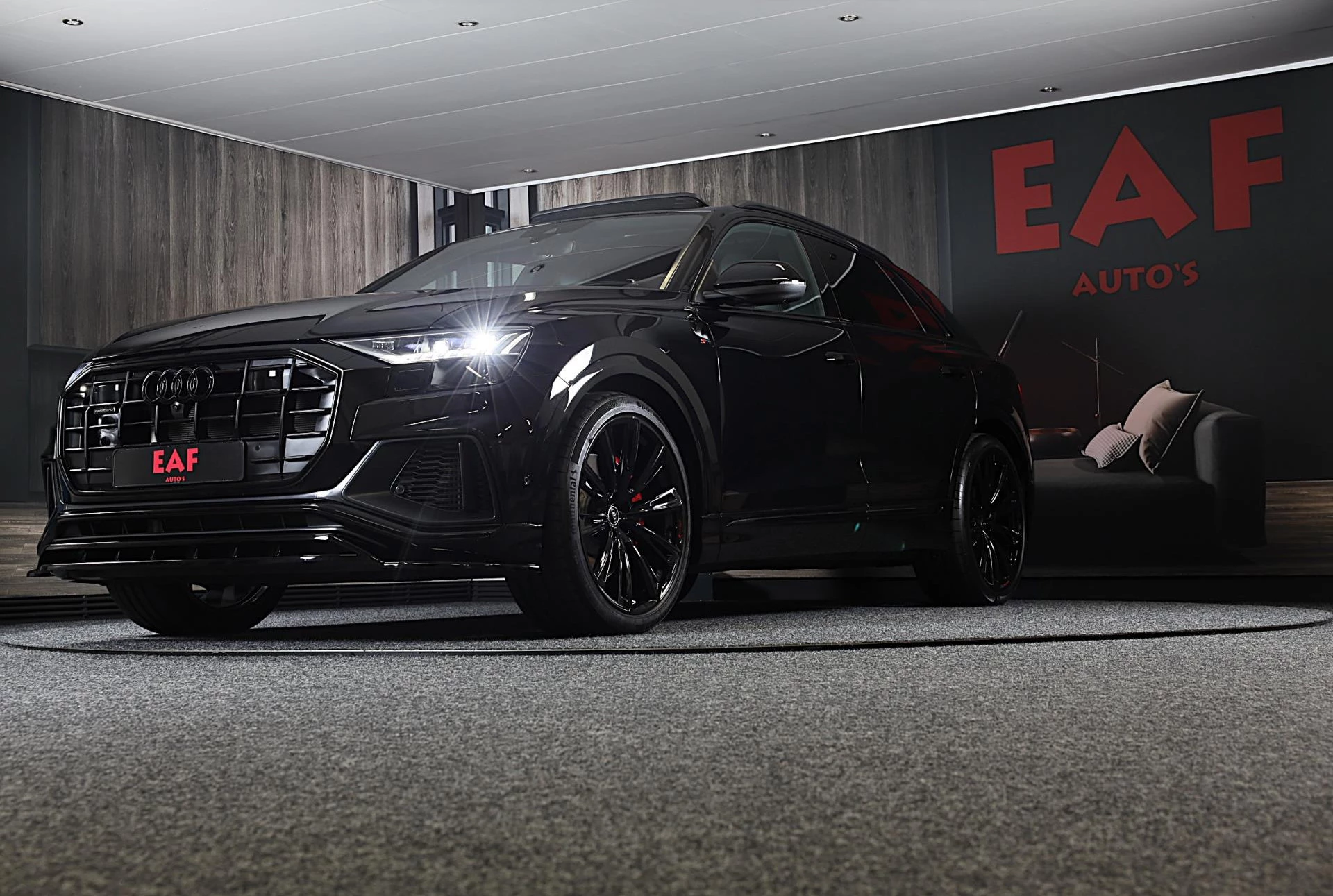 Hoofdafbeelding Audi Q8