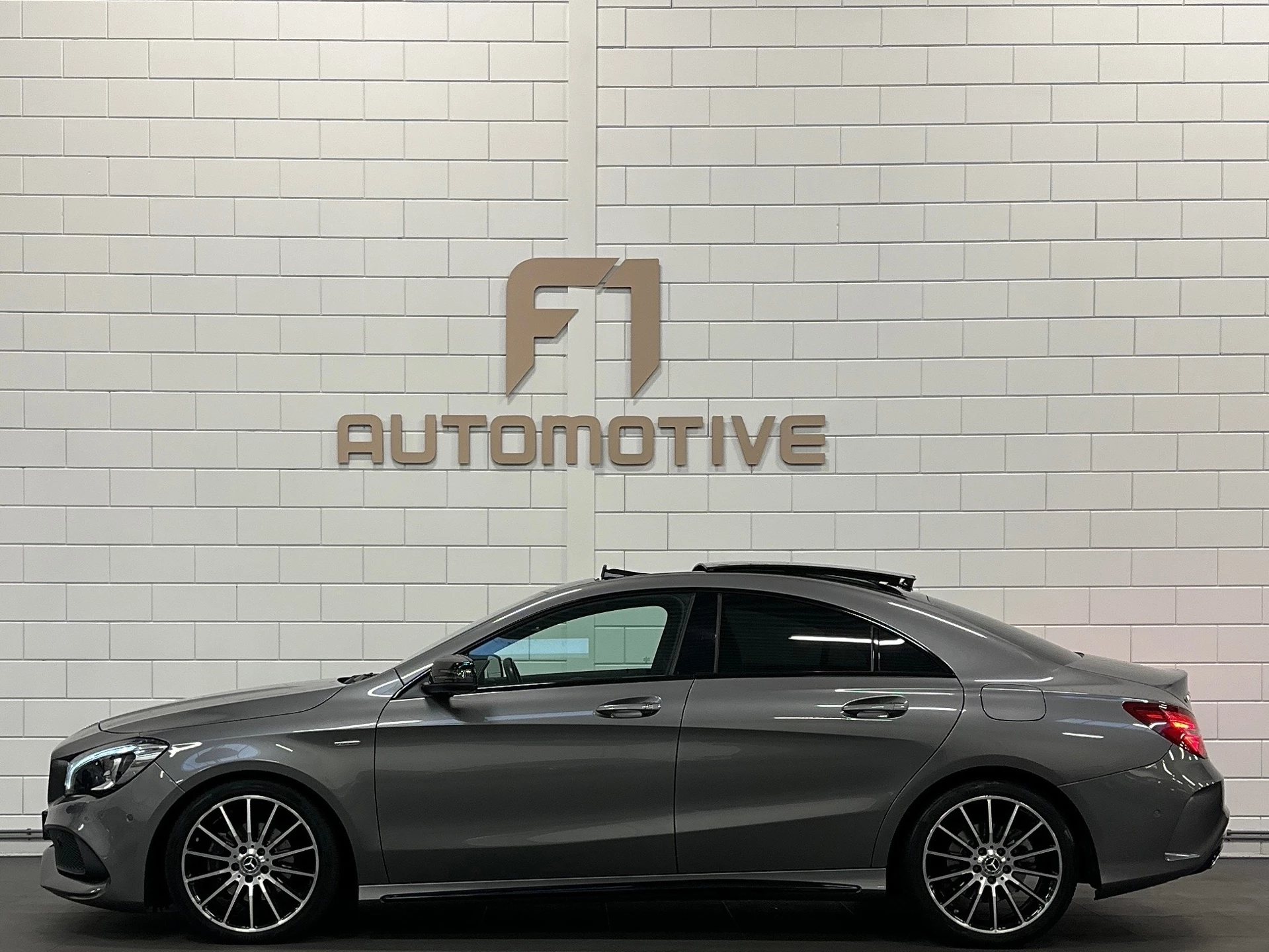Hoofdafbeelding Mercedes-Benz CLA