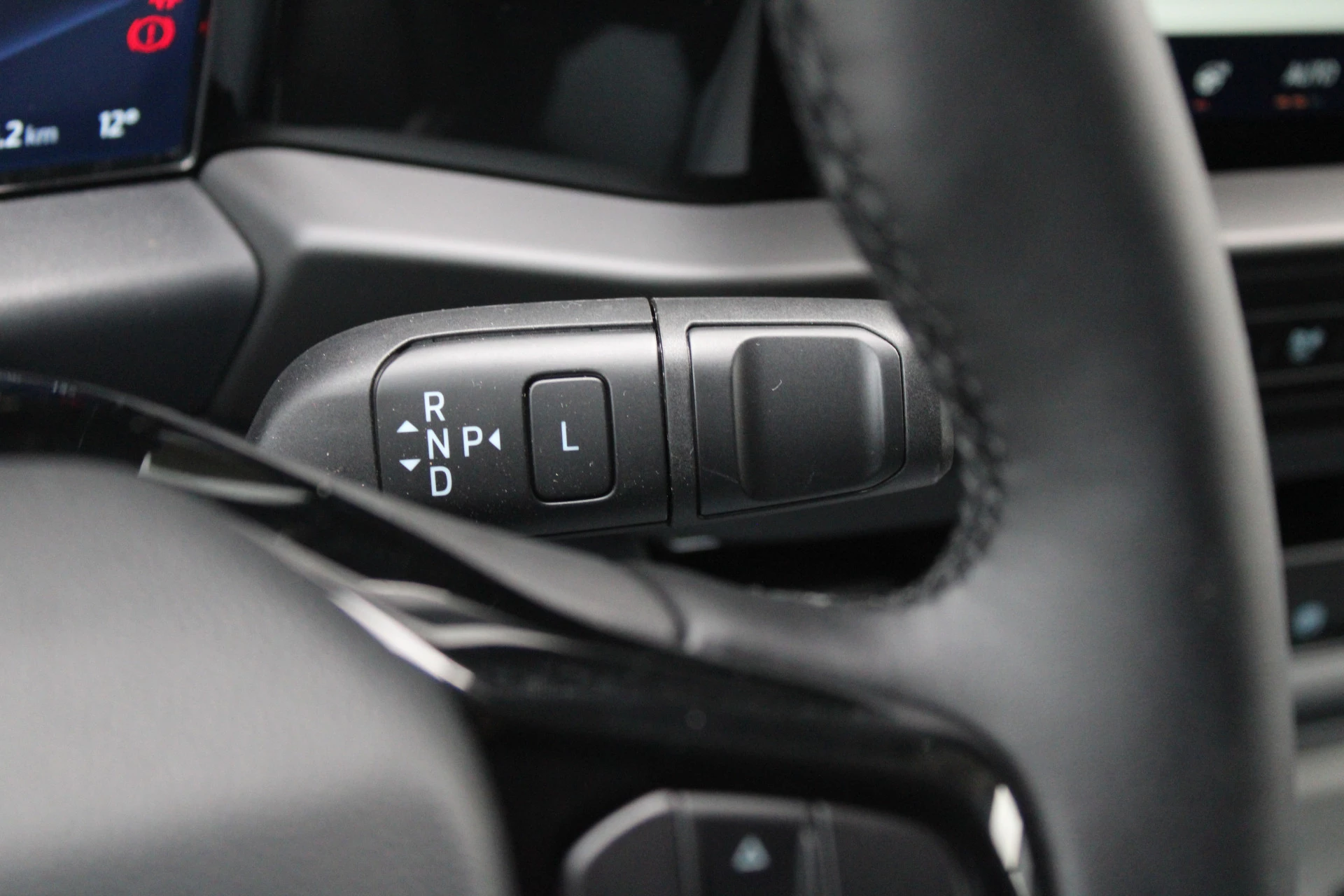 Hoofdafbeelding Ford E-Transit Custom