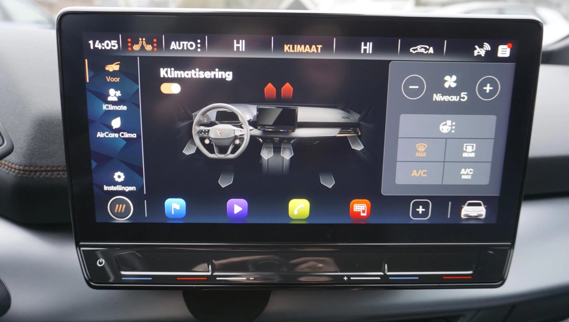 Hoofdafbeelding CUPRA Born