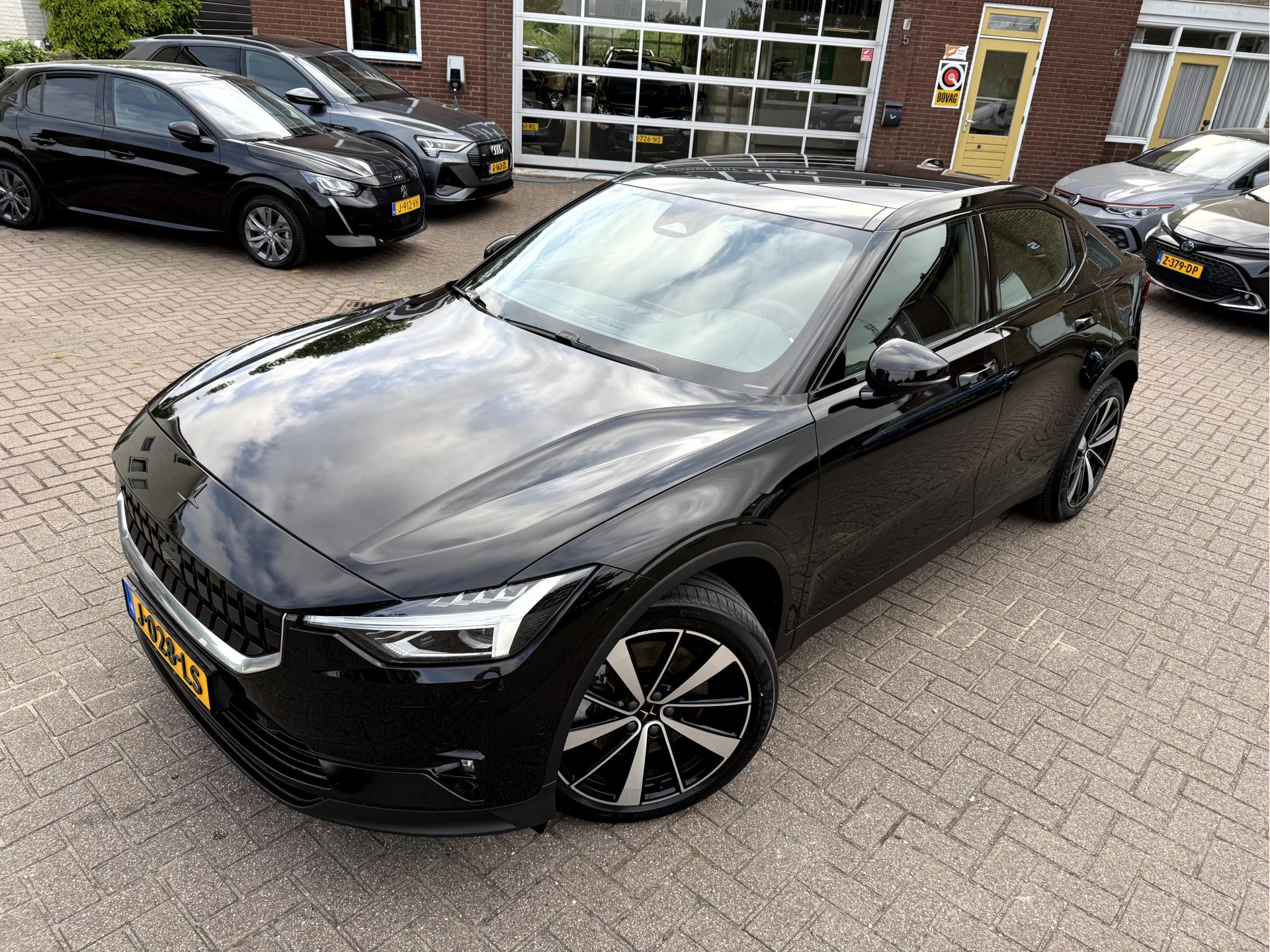 Hoofdafbeelding Polestar 2
