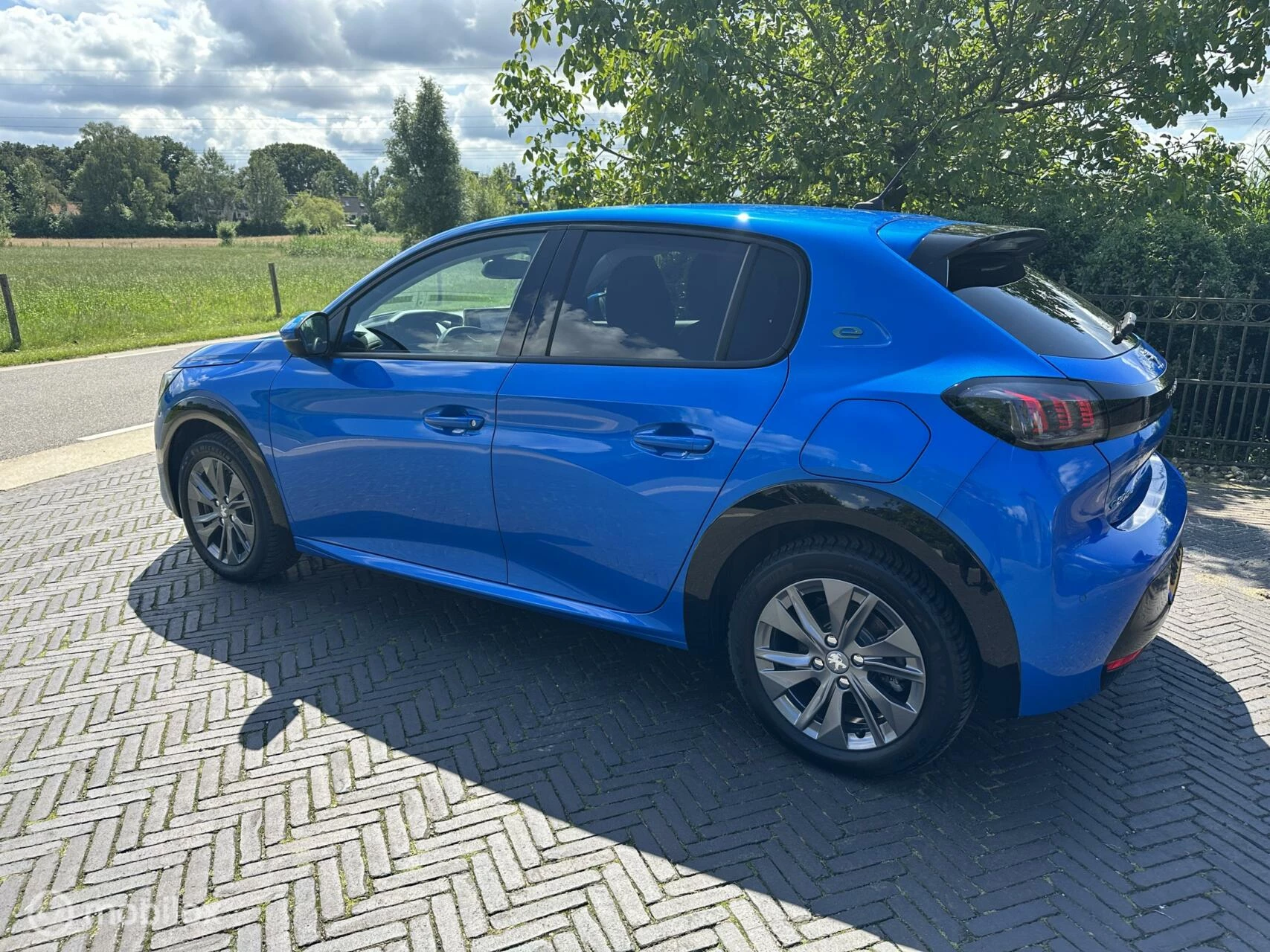 Hoofdafbeelding Peugeot e-208