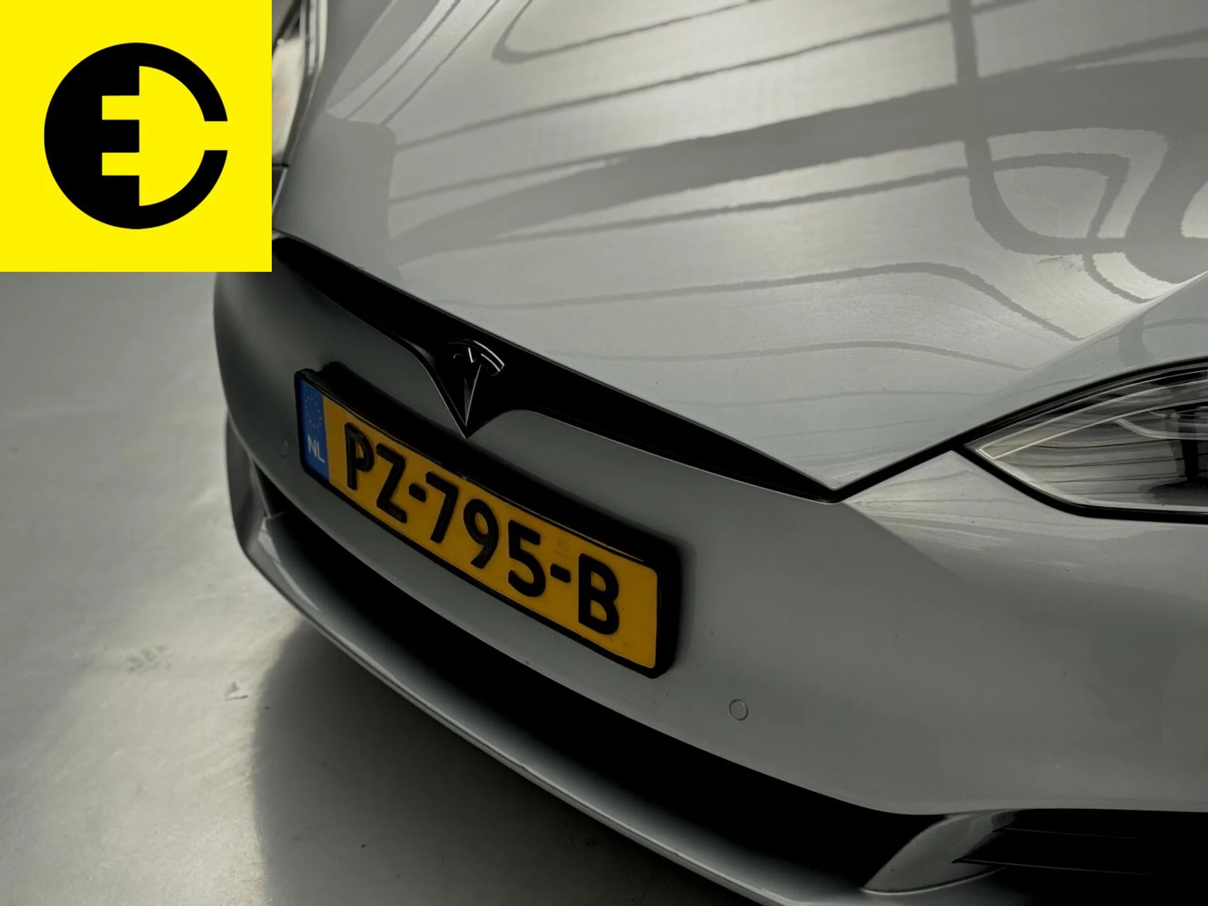 Hoofdafbeelding Tesla Model S