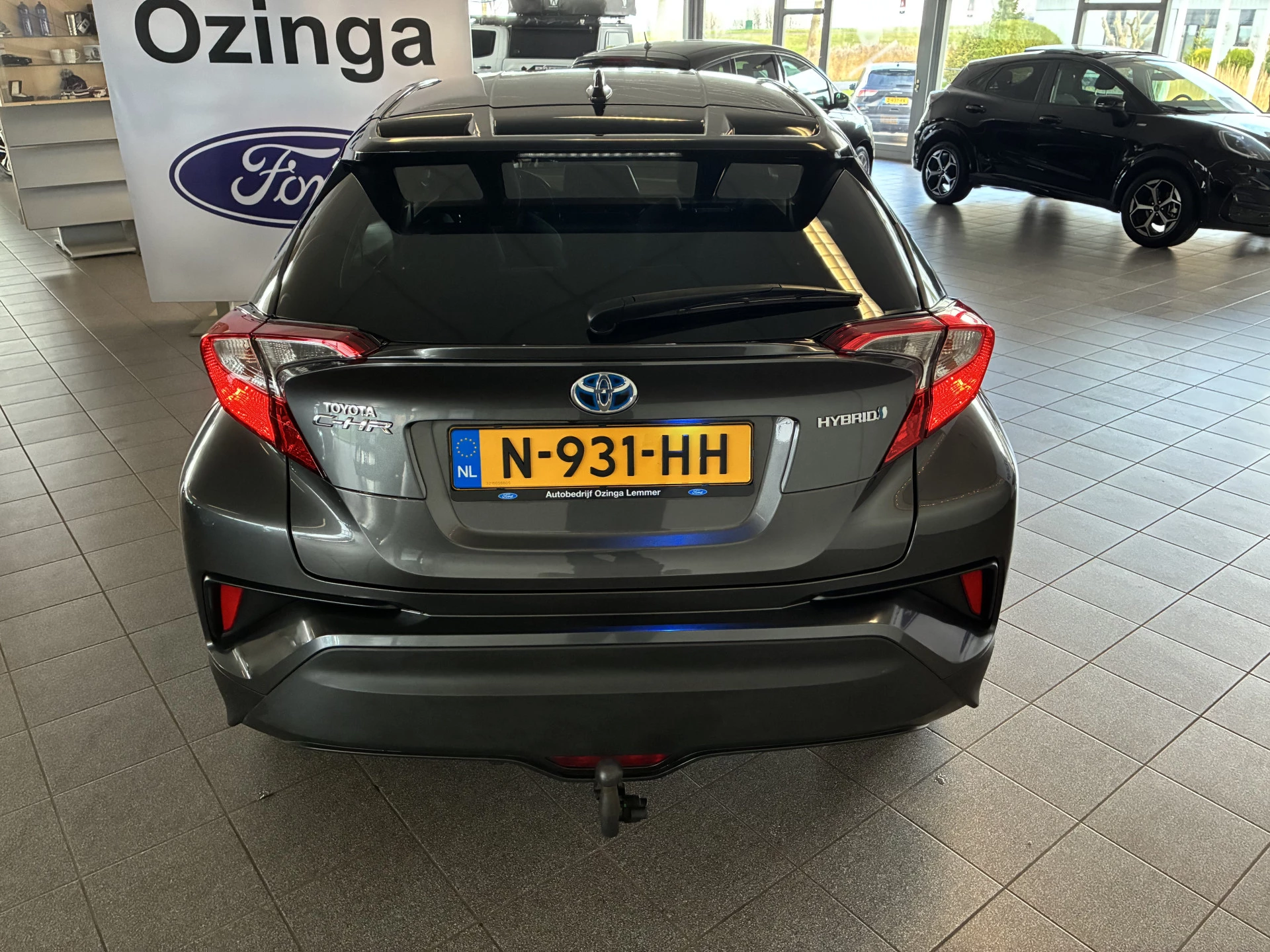 Hoofdafbeelding Toyota C-HR