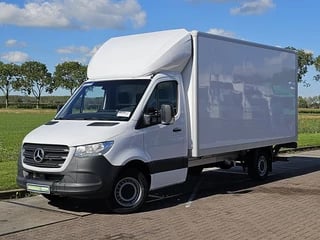 Mercedes-Benz Sprinter 319 1.9 CDI Bakwagen Laadklep Airco Mbux Automaat Zijdeur Euro6 190Pk!