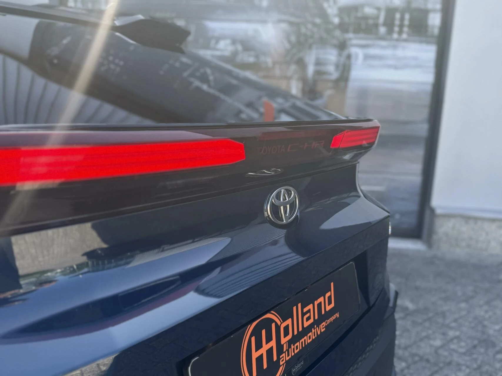 Hoofdafbeelding Toyota C-HR