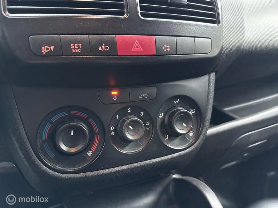 Hoofdafbeelding Opel Combo