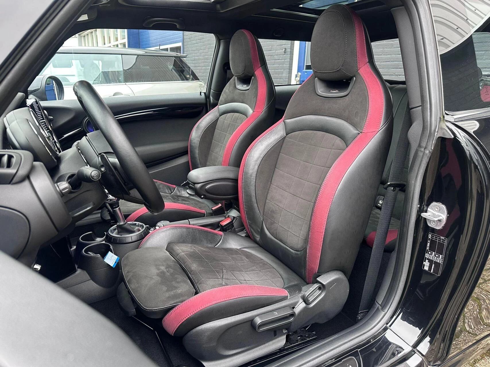 Hoofdafbeelding MINI Cooper