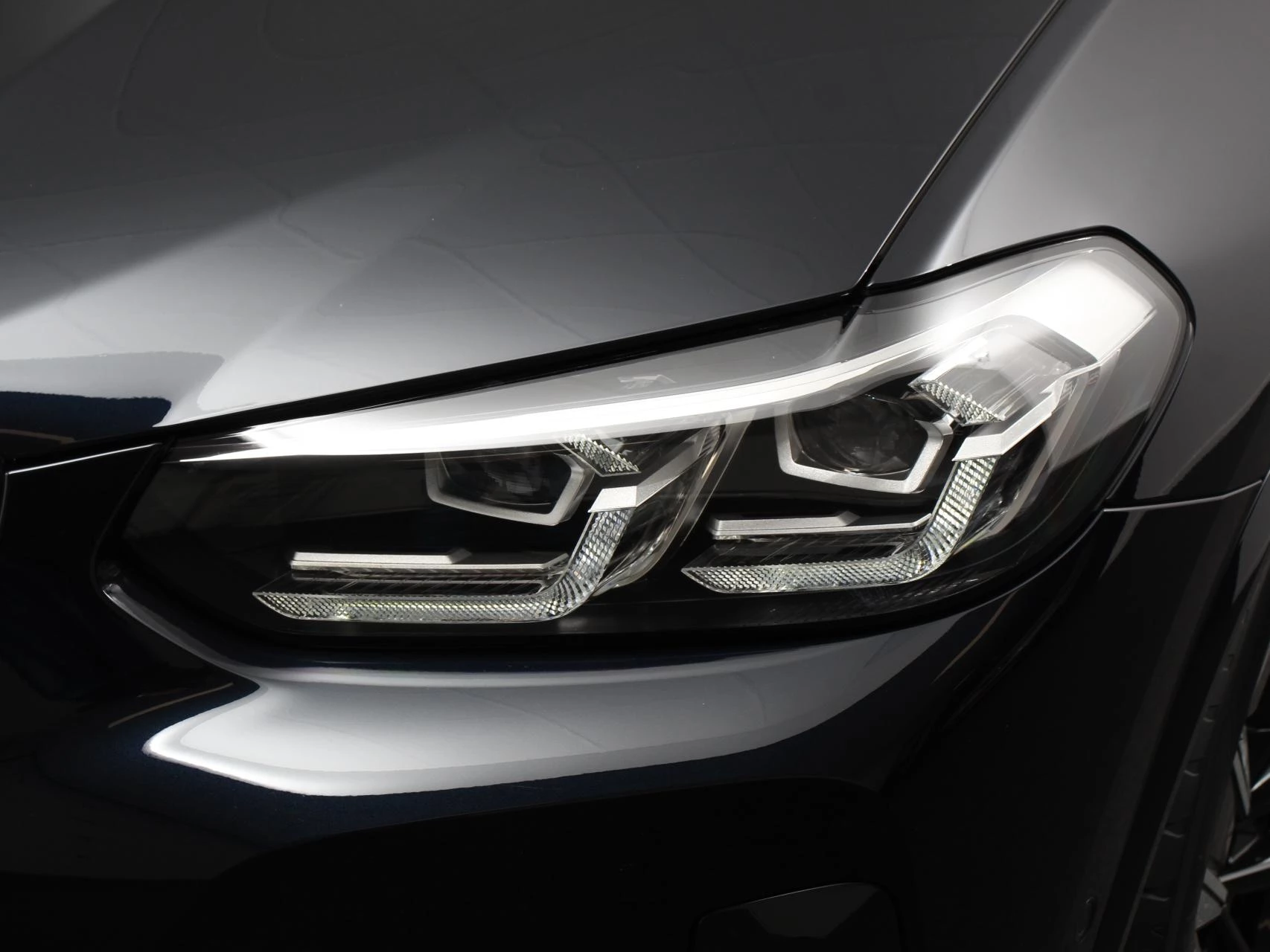 Hoofdafbeelding BMW iX3
