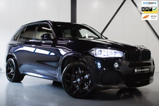 Hoofdafbeelding BMW X5 BMW X5 40e High Executive | 21" | PANO | M-Sport | HUD | H&K | FULL!