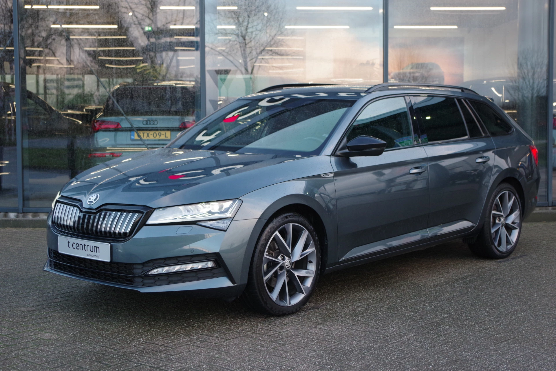 Hoofdafbeelding Škoda Superb