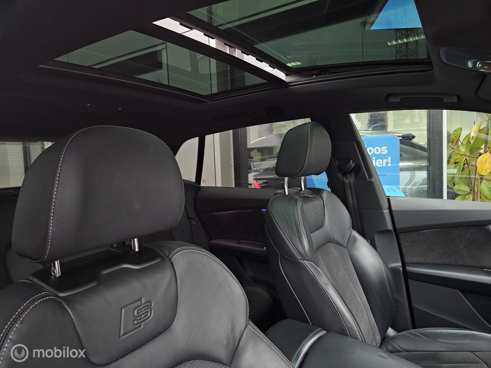 Hoofdafbeelding Audi Q8