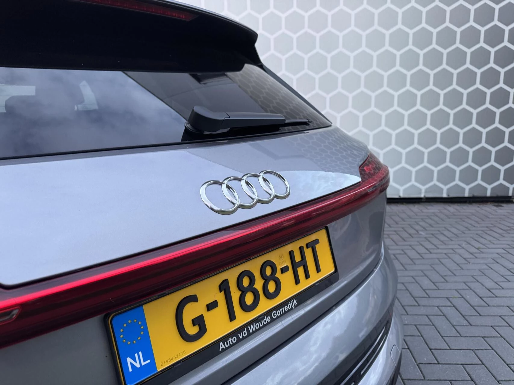 Hoofdafbeelding Audi e-tron