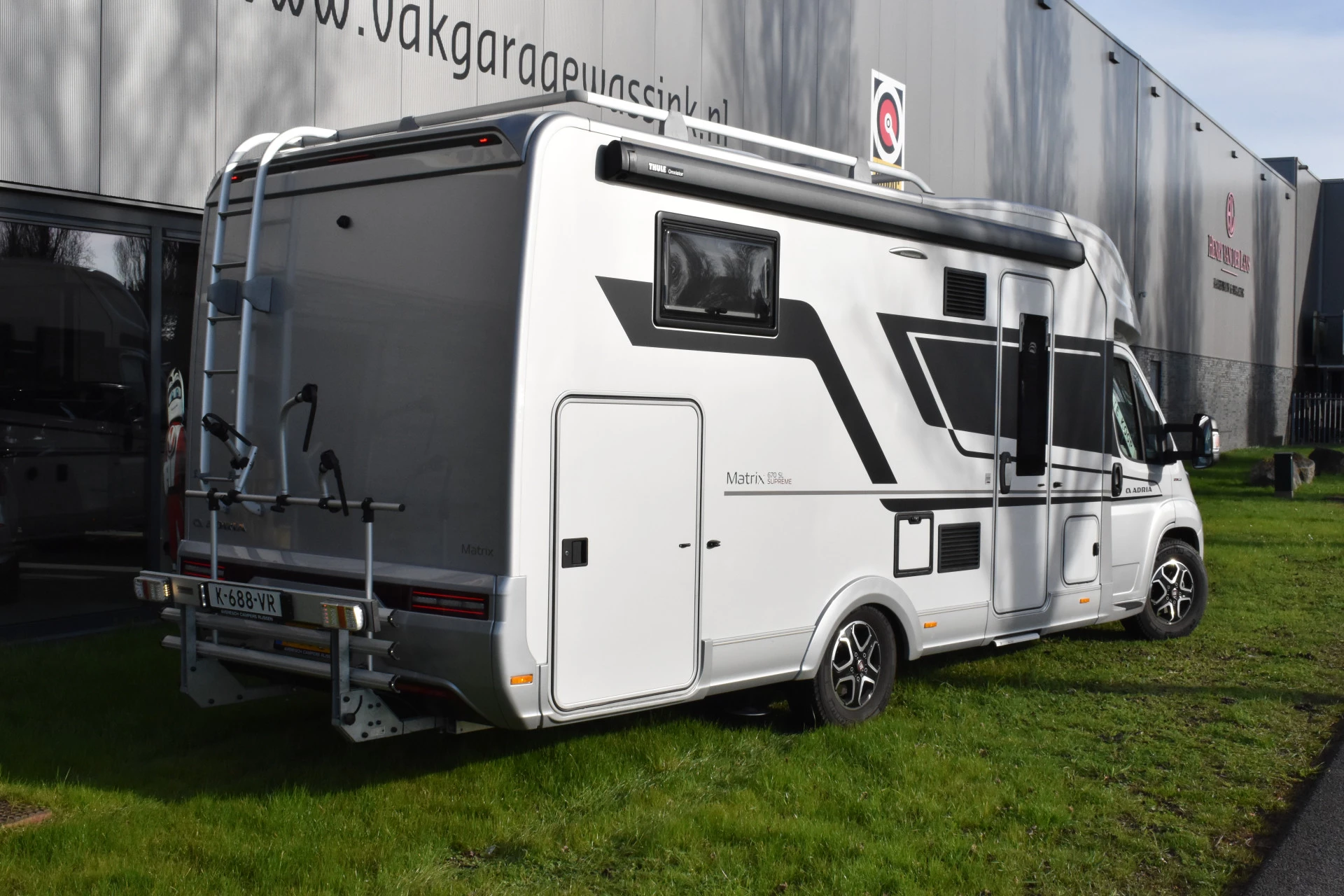 Hoofdafbeelding Adria MATRIX 670 SL