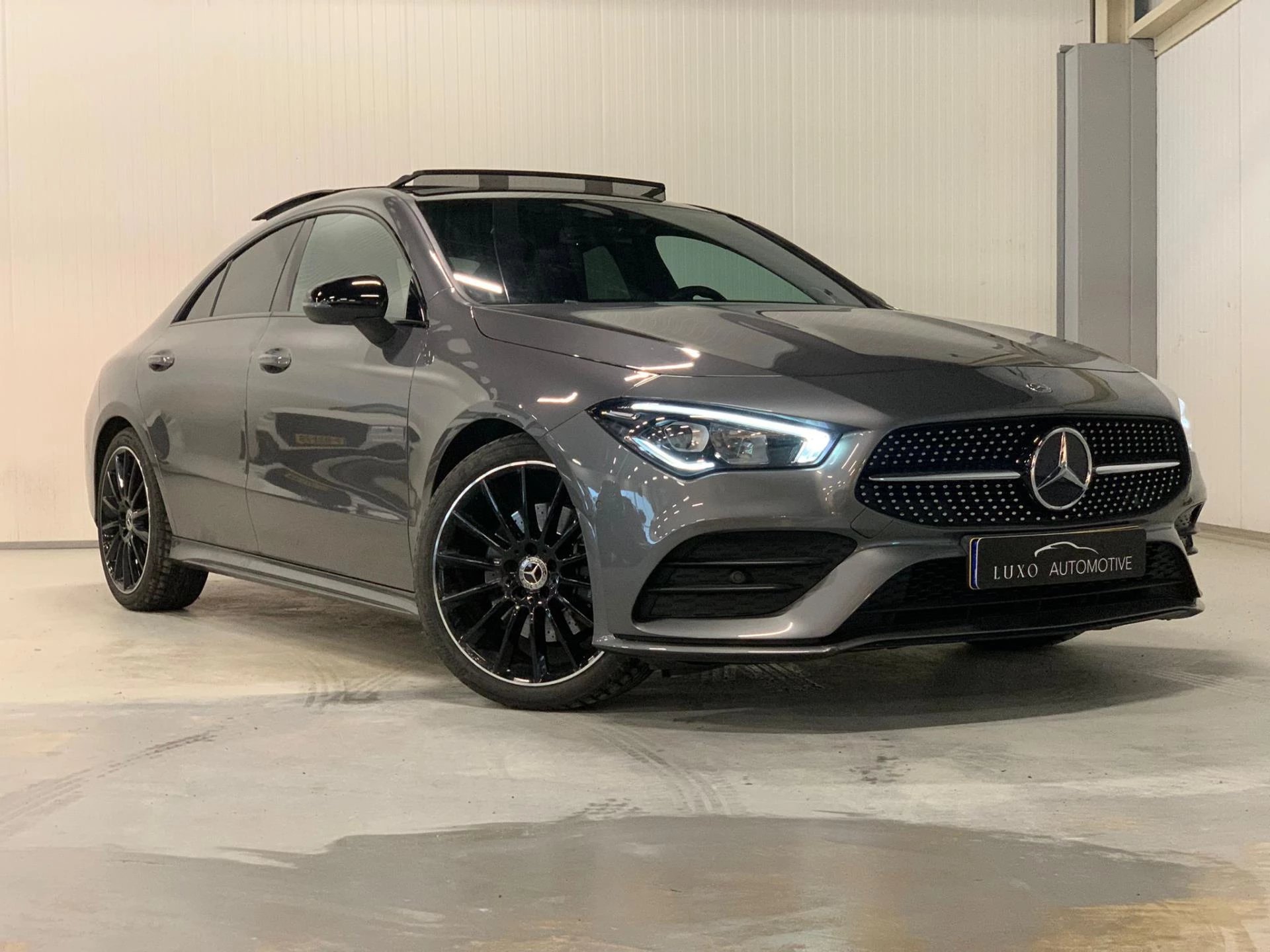 Hoofdafbeelding Mercedes-Benz CLA