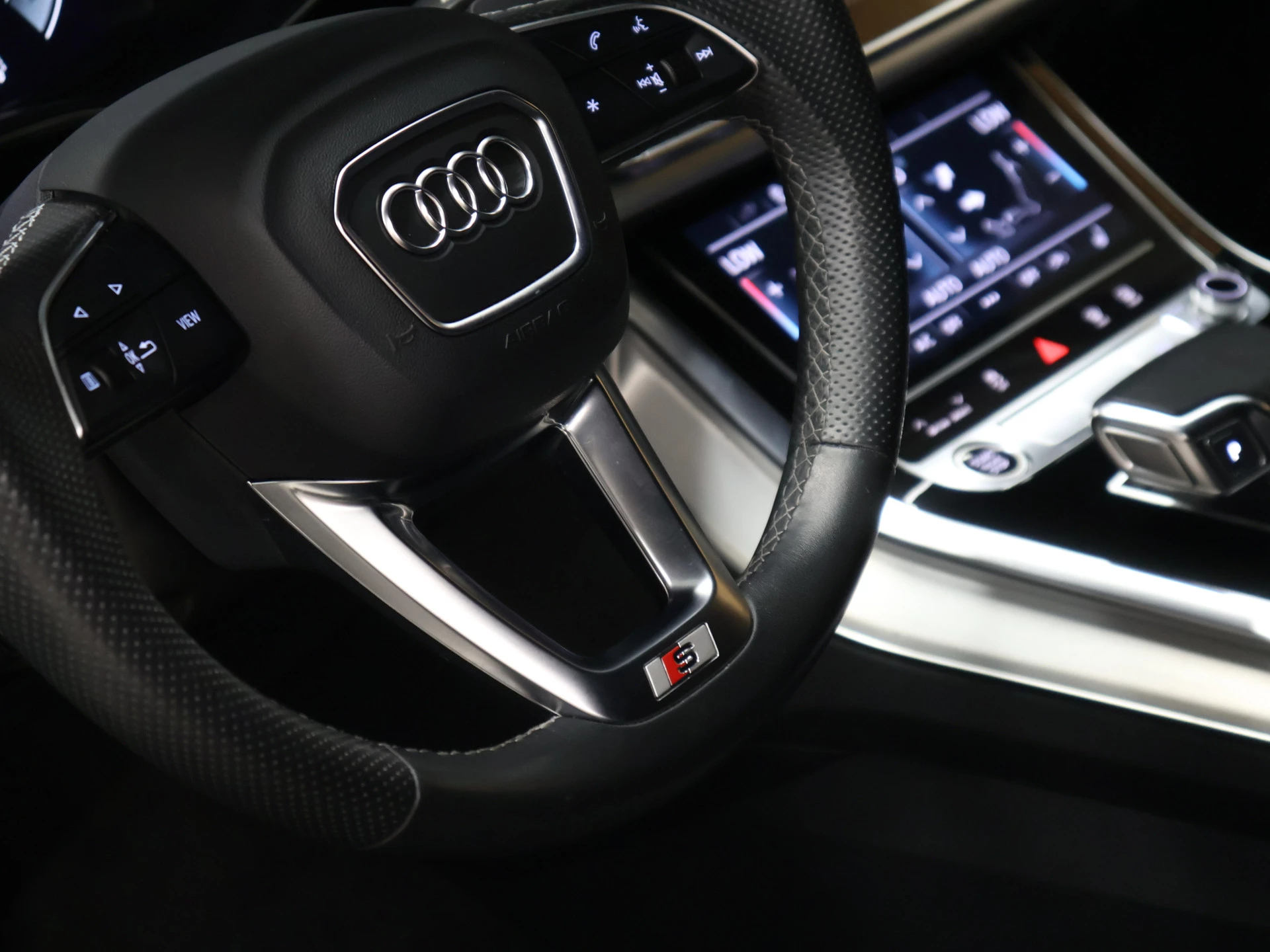Hoofdafbeelding Audi Q7