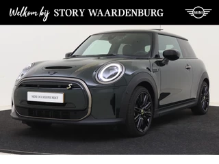 MINI Electric Resolute Edition 33 kWh / Premium Plus Pakket / Panoramadak / Sportstoelen / Achteruitrijcamera / LED / Comfort Access / Park Assistant