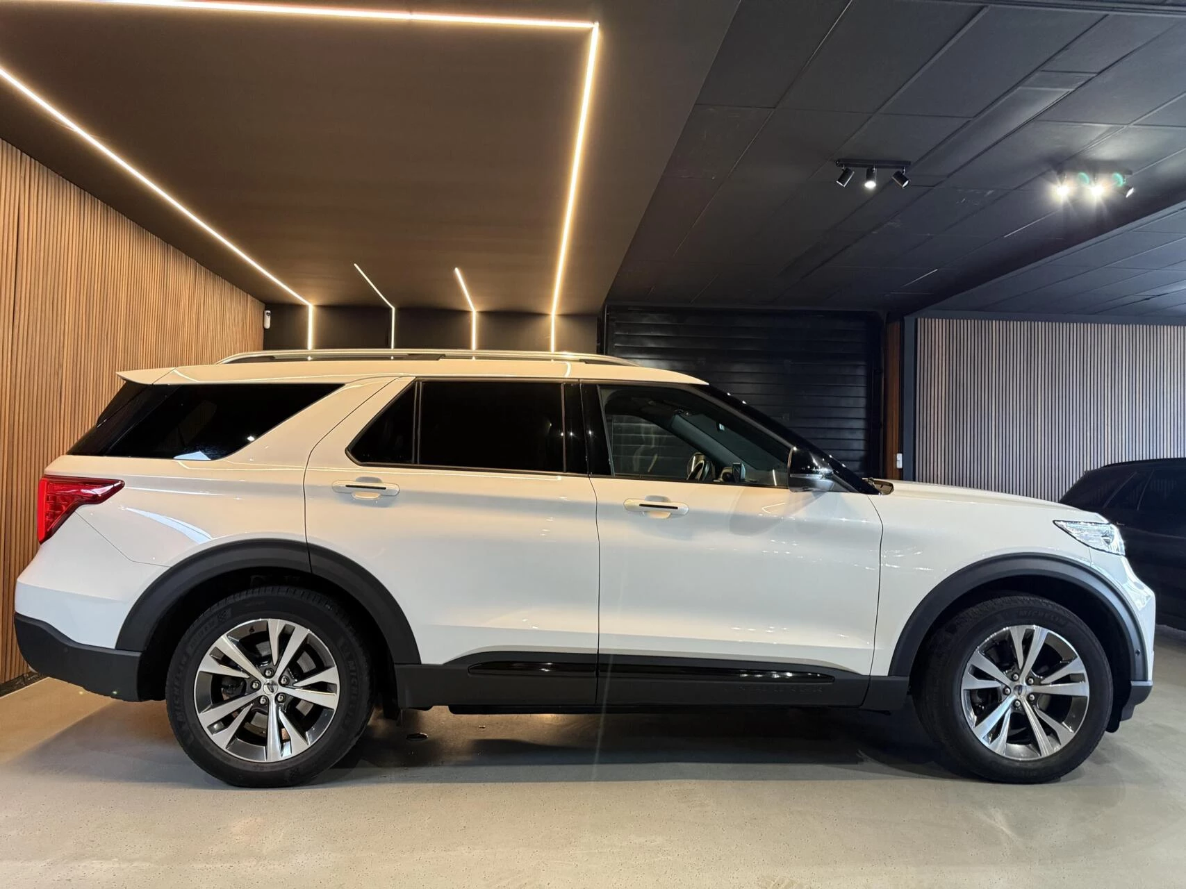 Hoofdafbeelding Ford Explorer