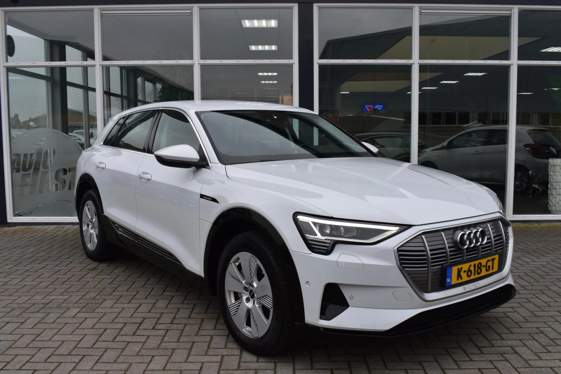 Hoofdafbeelding Audi e-tron