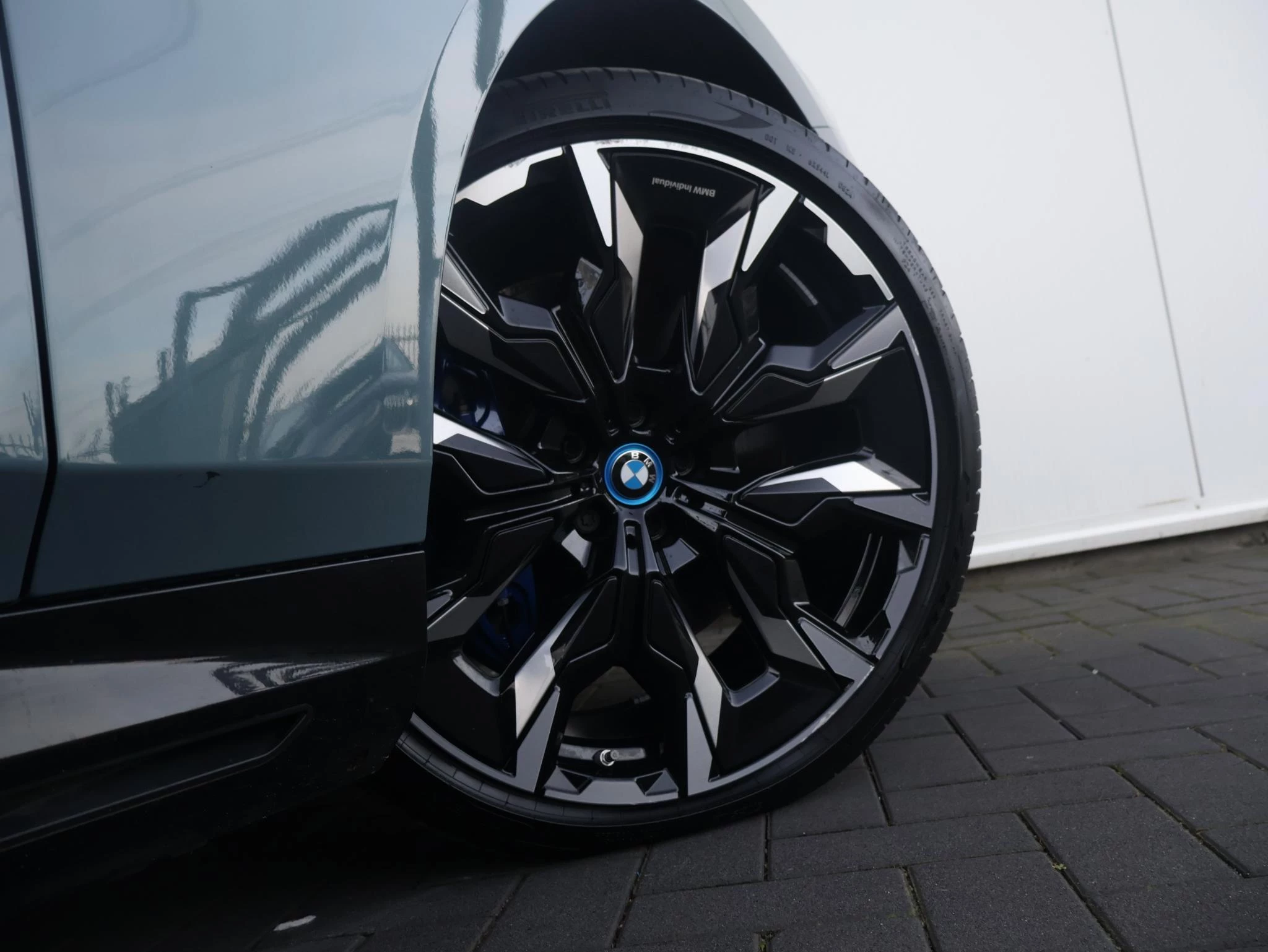 Hoofdafbeelding BMW i5